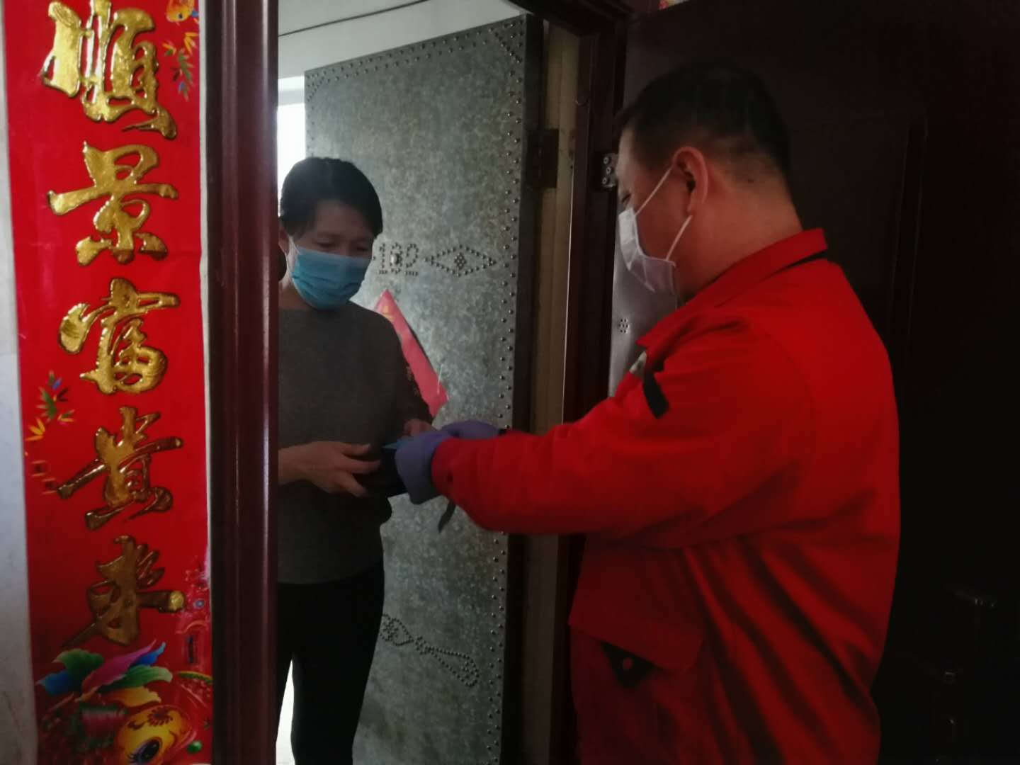 疫情防控，黨員在行動