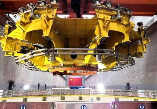 左右開“工”，三峽電站兩臺下機架同日回裝