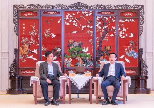 中國能建總經(jīng)理、黨委副書記孫洪水拜訪揚(yáng)州鎮(zhèn)江主要領(lǐng)導(dǎo)