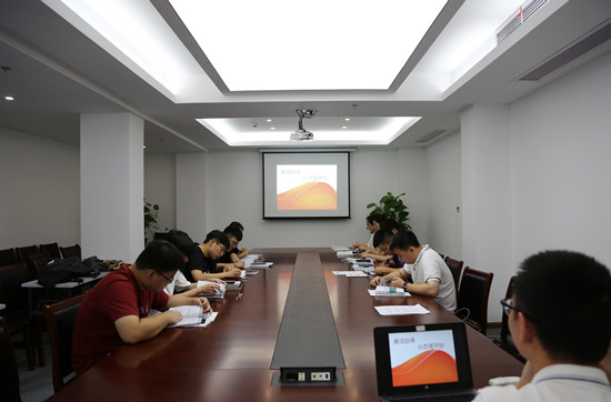 國網(wǎng)寧波奉化區(qū)供電：扣好從業(yè)“第一粒紐扣”，開啟新員工廉潔守護