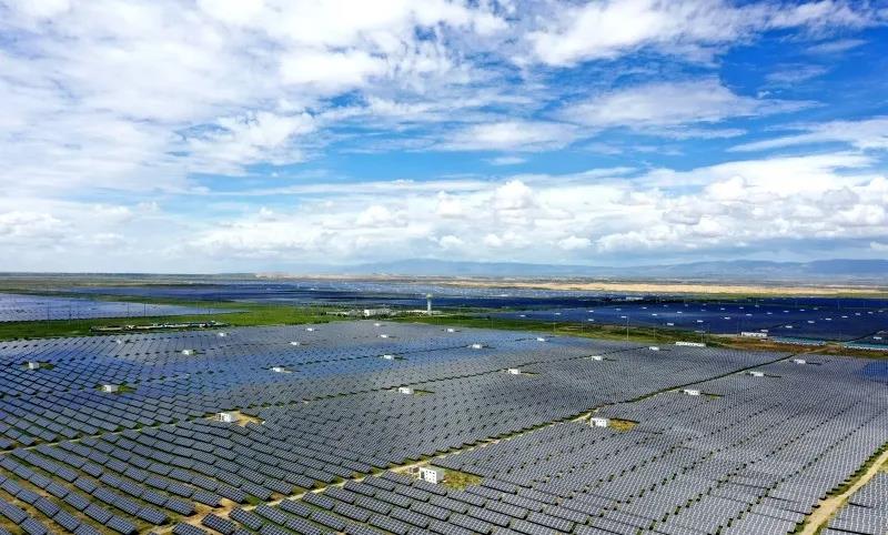 內(nèi)蒙古、甘肅、青海、寧夏3000萬(wàn)千瓦大型風(fēng)電光伏基地項(xiàng)目有序開工（附名單）