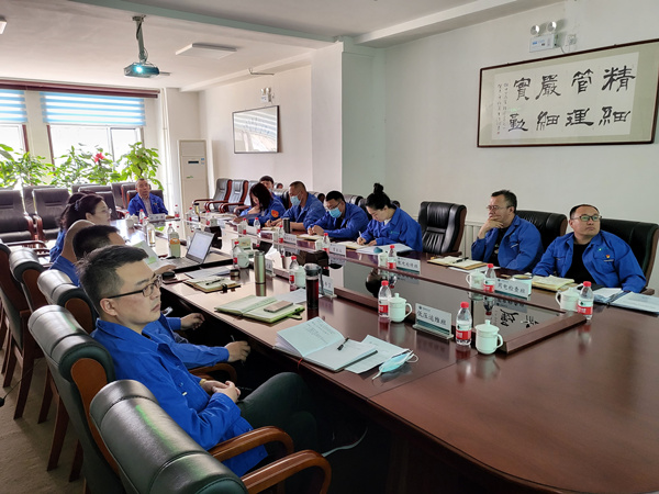 烏海市千里山供電分公司開展班組定級，提升班組管理