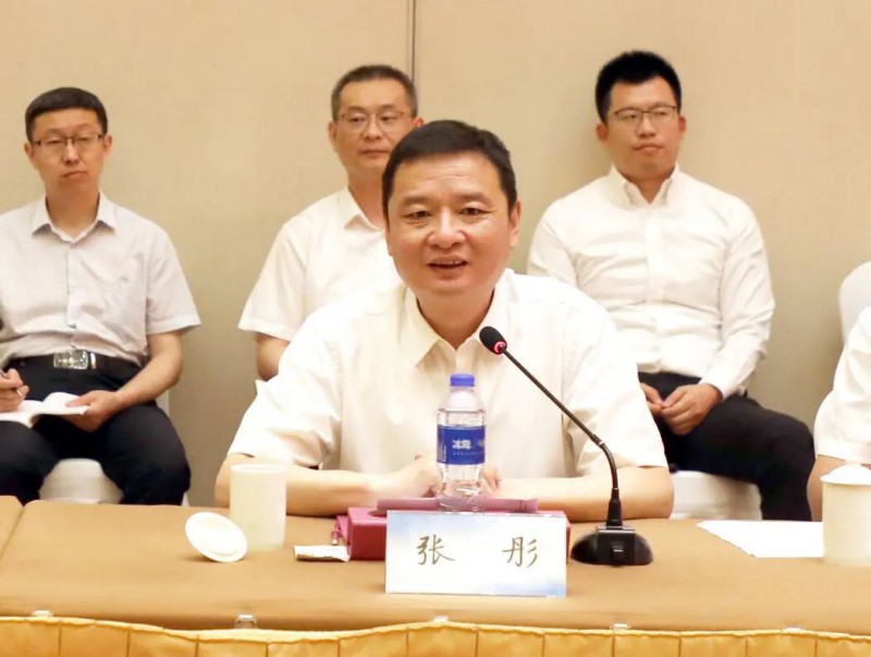 協(xié)鑫、徐工聯(lián)手！布局新能源