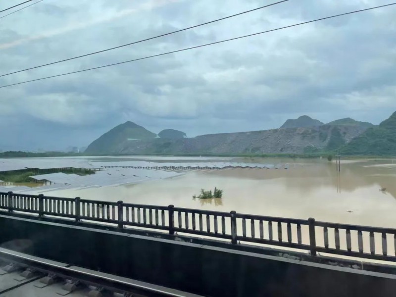 地面電站秒變漂浮電站，又一光伏電站被水淹！