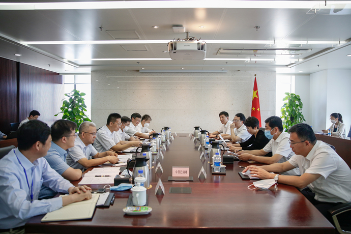 國家電投副總經(jīng)理徐樹彪會(huì)見山東省聊城市委書記李長(zhǎng)萍