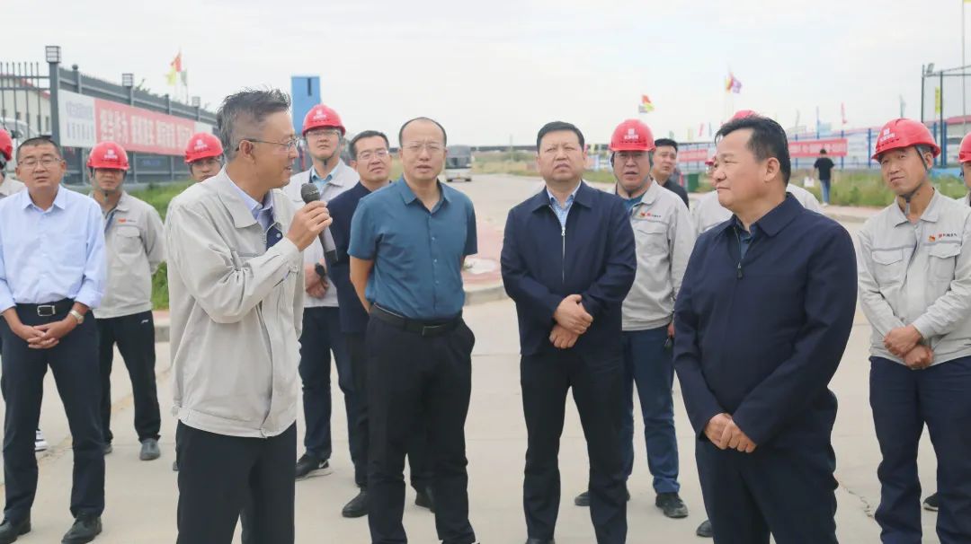 賈振國(guó)一行赴內(nèi)蒙古能源集團(tuán)長(zhǎng)城電廠(chǎng)參觀學(xué)習(xí)交流