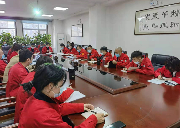 烏海市千里山供電公司：宣貫《車輛管理標(biāo)準(zhǔn)》，加強(qiáng)車輛日常管理
