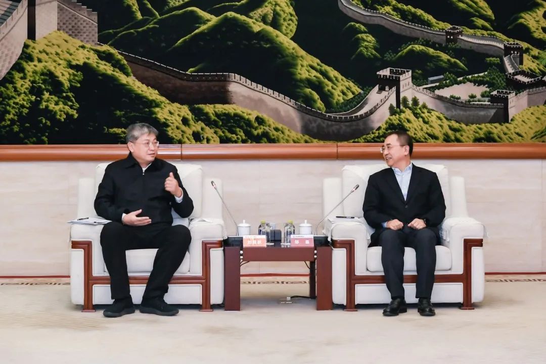 國家能源集團黨組書記、董事長劉國躍與中國大唐主要領(lǐng)導(dǎo)會談