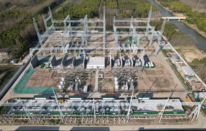 國網(wǎng)上海電力全面推動上海電網(wǎng)建設(shè)向智慧、綠色、低碳方向轉(zhuǎn)變