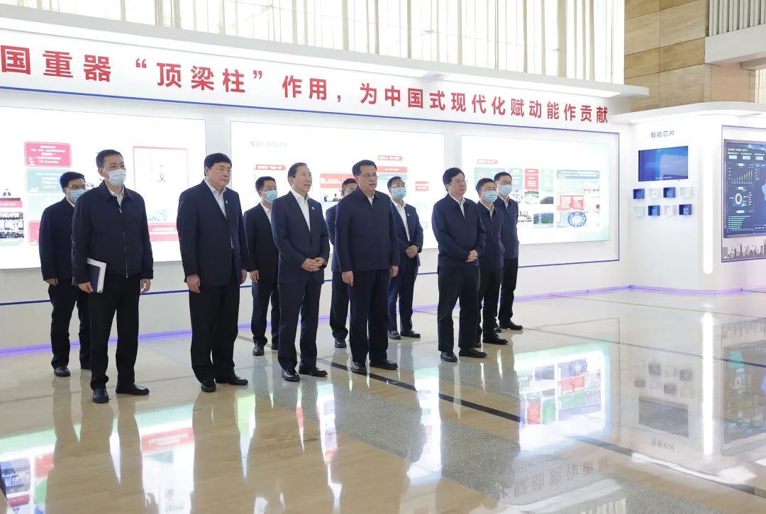重慶市委書記袁家軍、市長胡衡華與國家電網(wǎng)董事長辛保安、總經(jīng)理張智剛會談