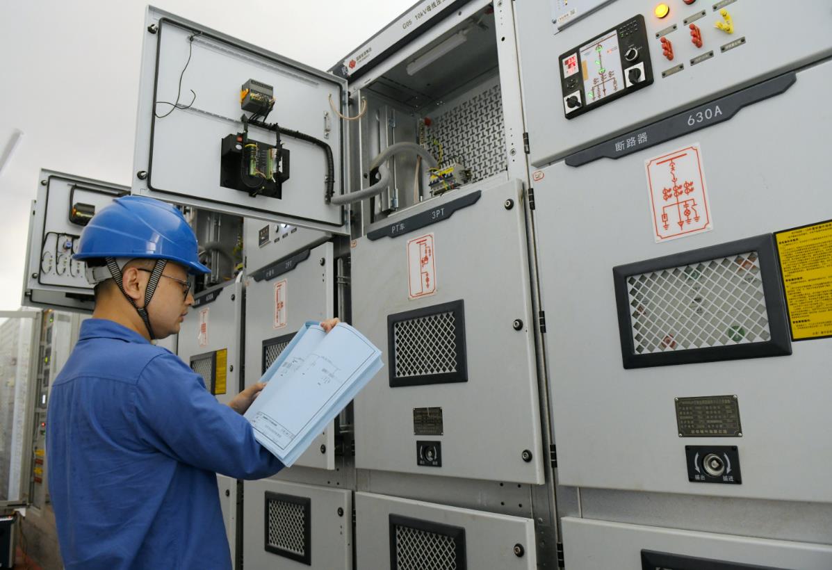 余姚市宏宇輸變電工程公司服務光伏發(fā)電入網 夏季保供再添綠能