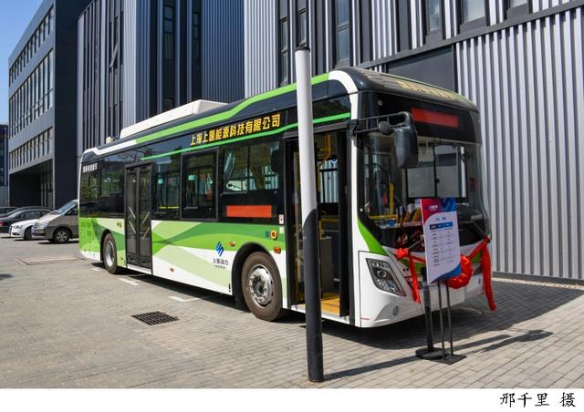到2025年力爭(zhēng)發(fā)展燃料電池汽車超過(guò)10000輛，《上海交通領(lǐng)域氫能推廣應(yīng)用方案》發(fā)布