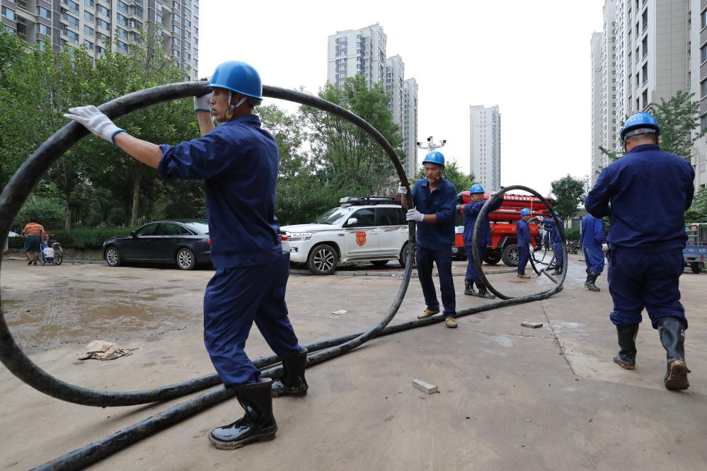 電來了，光就來了——河北涿州加快電力設(shè)施搶修見聞