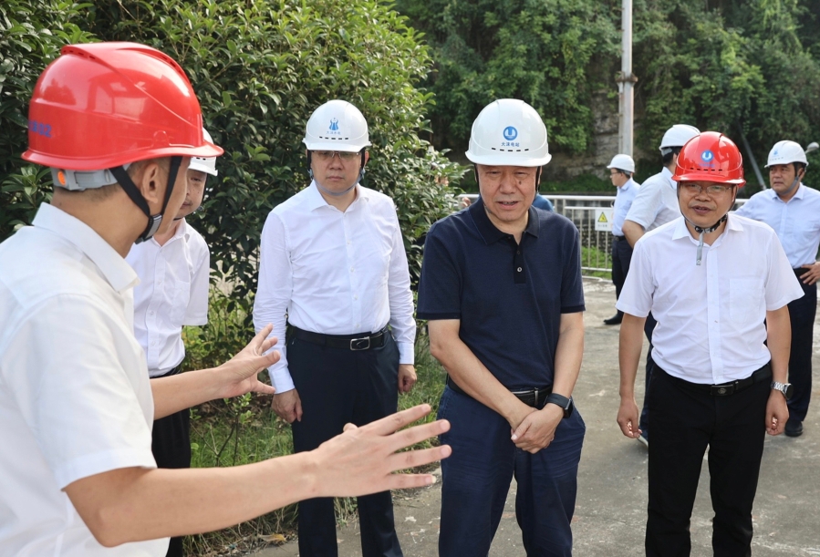 雷鳴山深入大沫、溪洛渡和向家壩水電站開展安全生產(chǎn)專題調(diào)研