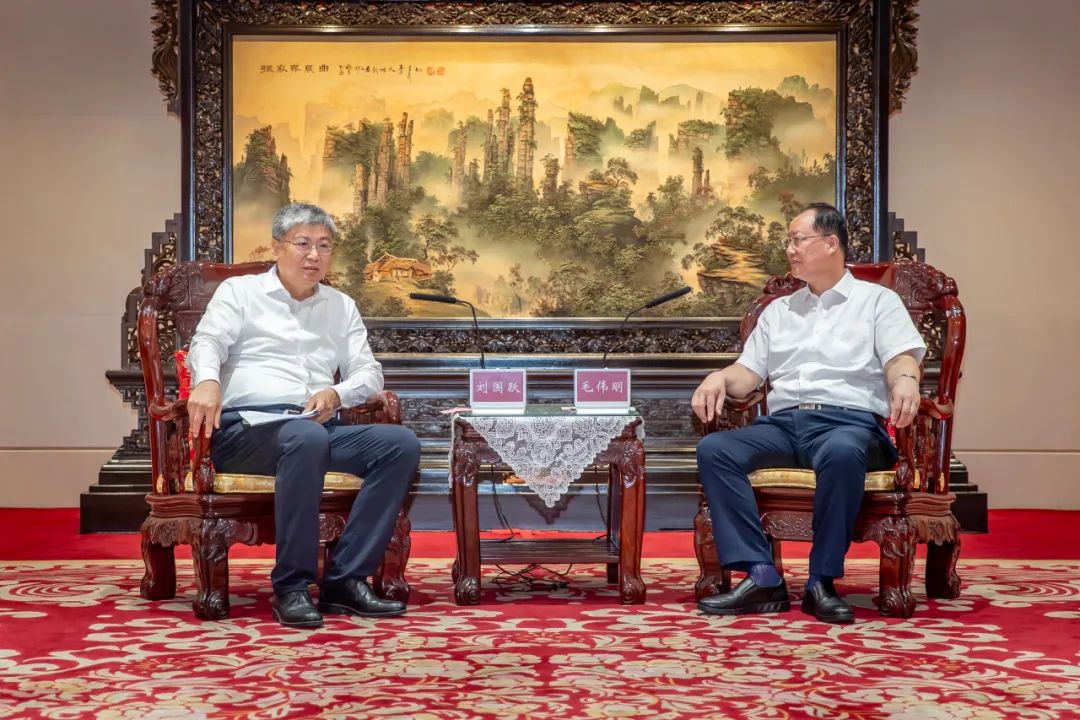 國家能源集團黨組書記、董事長劉國躍拜會湖南省委副書記、省長毛偉明