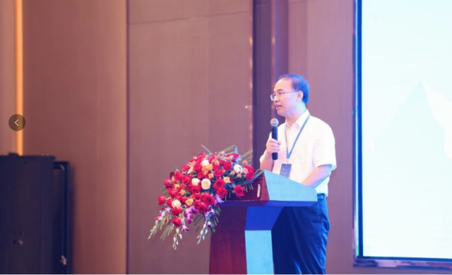 張立寬：推進礦業(yè)和新能源耦合，實現產業(yè)鏈綠色智能發(fā)展