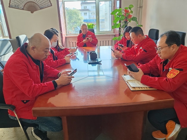 烏海市千里山供電公司：學(xué)習(xí)新細(xì)則，提升班組管理