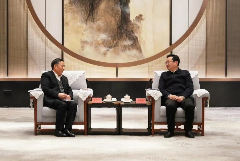 中國能建黨委書記、董事長宋海良拜會河北省委常委，雄安新區(qū)黨工委書記、管委會主任張國華并開展實地考察