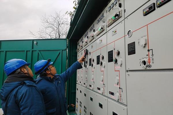 國網泰安供電公司加強線路設備巡視，備戰(zhàn)雨雪寒潮天氣