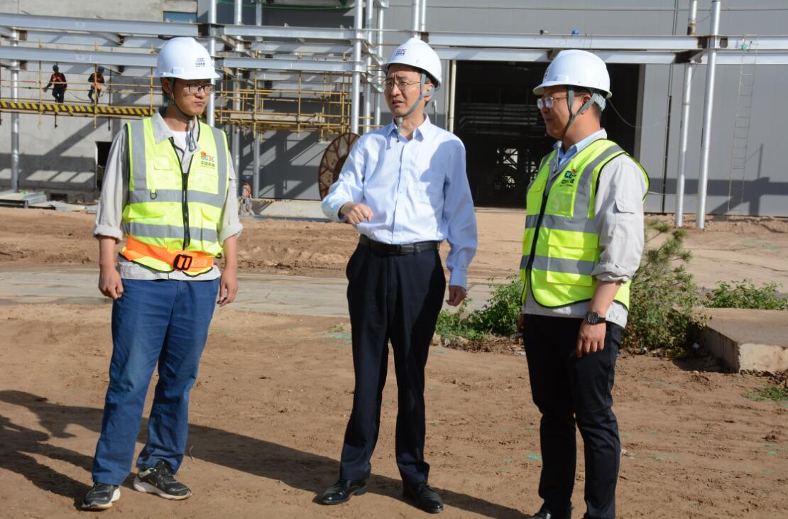 中國能建建筑集團(tuán)黨委委員、副總經(jīng)理汪公河到正寧百萬項目調(diào)研指導(dǎo)