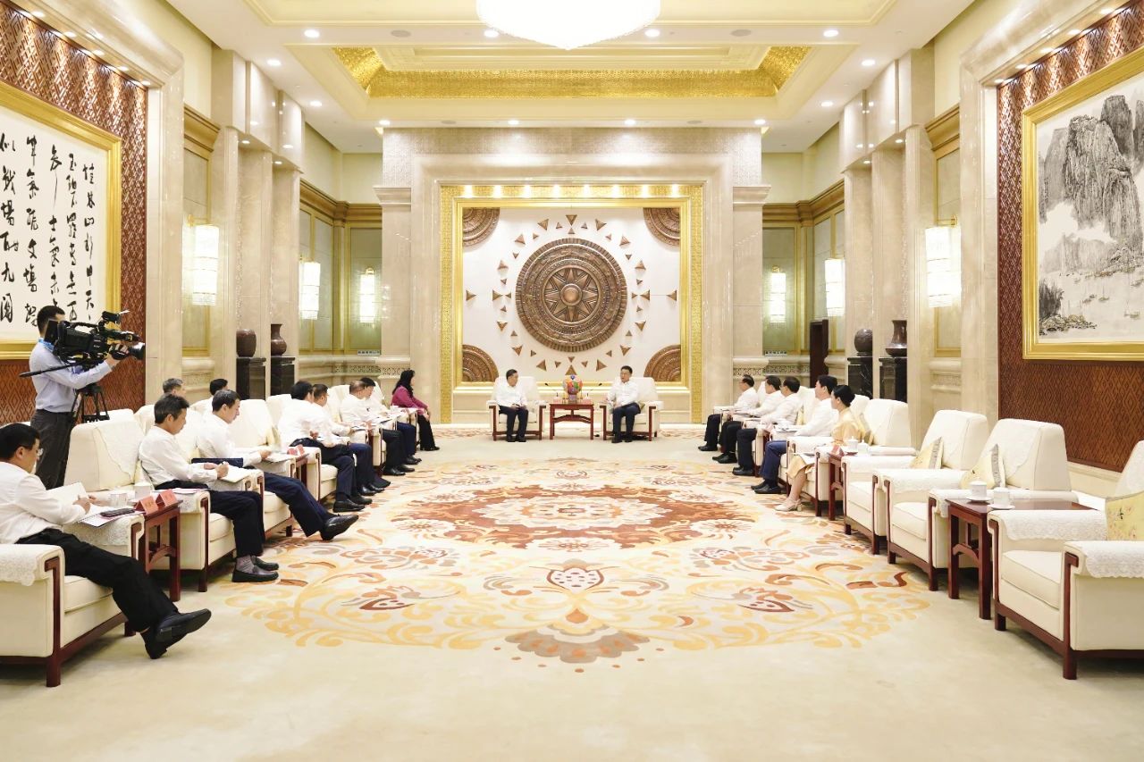 中國能建黨委書記、董事長宋海良拜會廣西壯族自治區(qū)黨委書記劉寧
