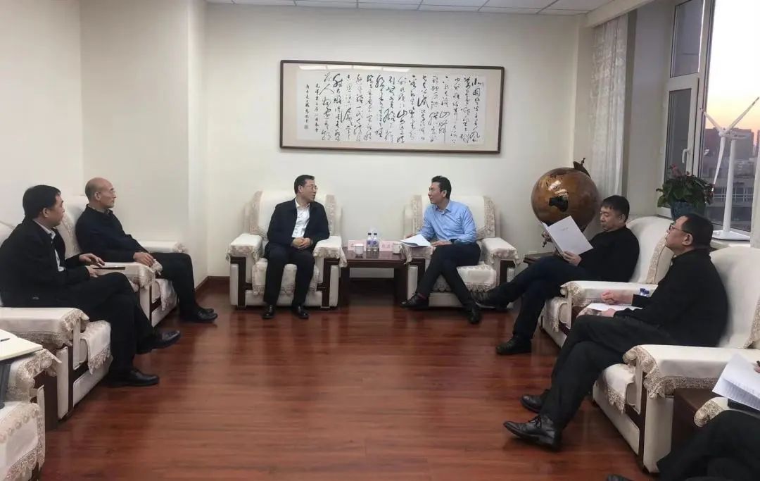 華電吉林公司黨委書記孫毅、黨委副書記鄭成杰拜會吉林省能源局黨組書記、局長趙彥峰