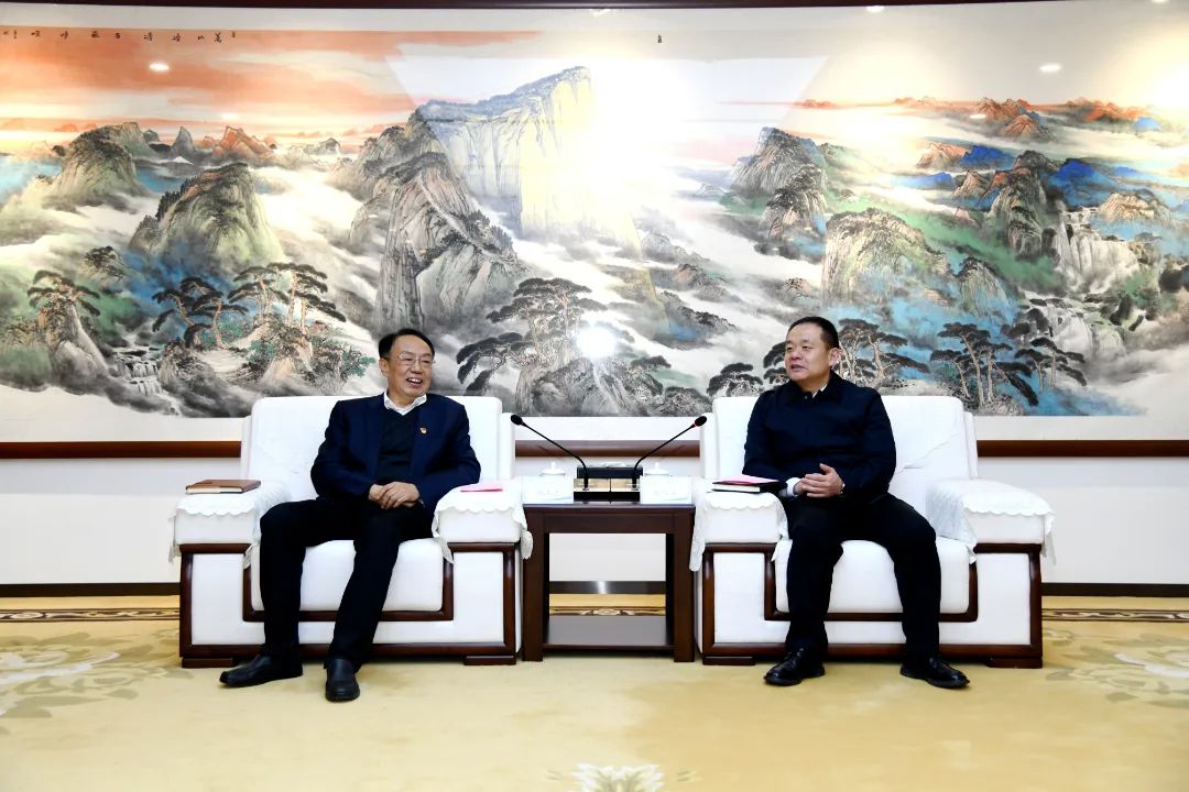 中國西電黨委書記、董事長趙永志會見大唐陜西發(fā)電有限公司黨委書記、董事長陳偉慶
