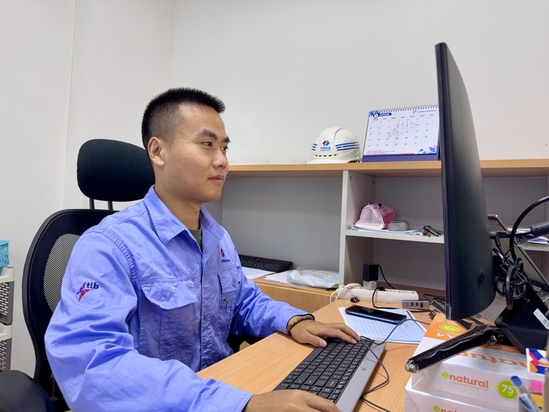 【新春走基層】春節(jié)堅守，點亮異國的奉獻(xiàn)之光